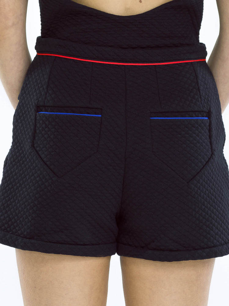 short benjo noir détail1.jpg